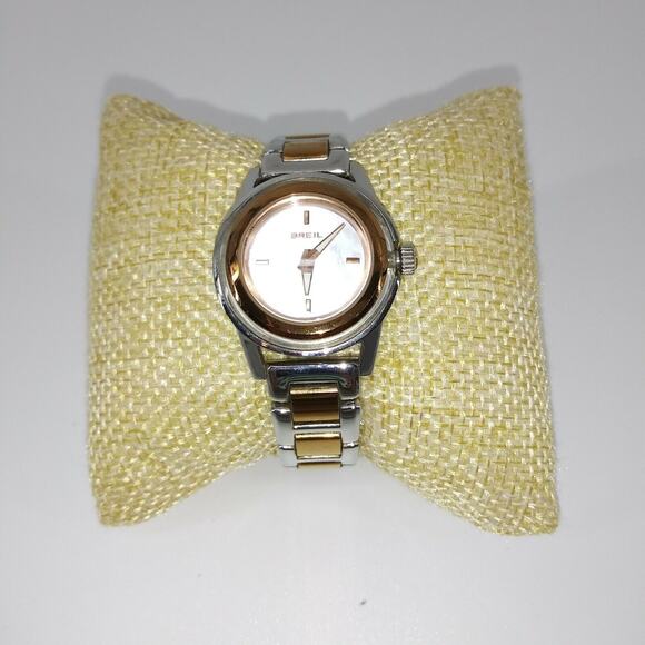 Breil Women's Wrist Watch Stainless Steel Back Mother of Pear Face Dial White - Picture 1 of 7